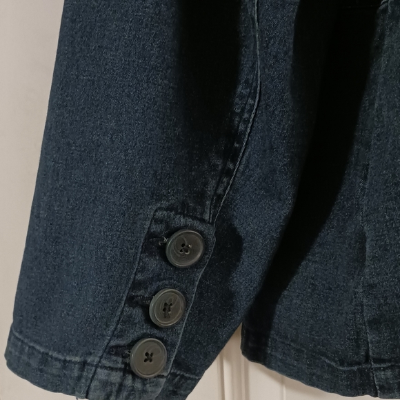 💜 Blue Jean Jacket. Women plus size with stretch. Size 22W-24W - Picture 7 of 8
